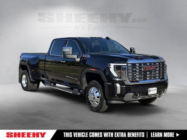 Photo of 2024 Onyx Black GMC Sierra 3500