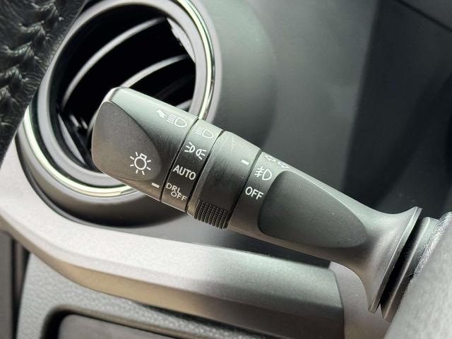 Photo of 2021 Magnetic Gray Metallic Toyota Tacoma