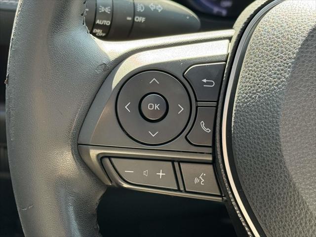 Photo of 2020 Ruby Flare Pearl Toyota RAV4 Hybrid