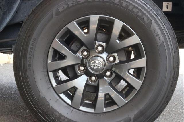 Photo of 2022 Magnetic Gray Toyota Tacoma