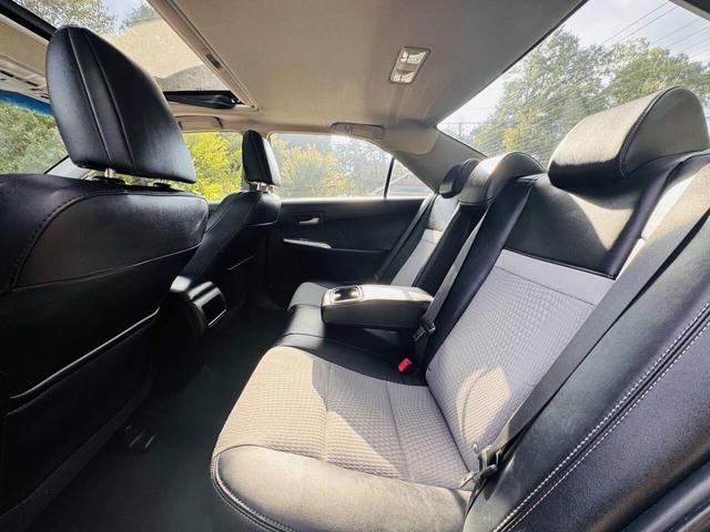 Photo of 2014 Attitude Black Metallic Toyota Camry