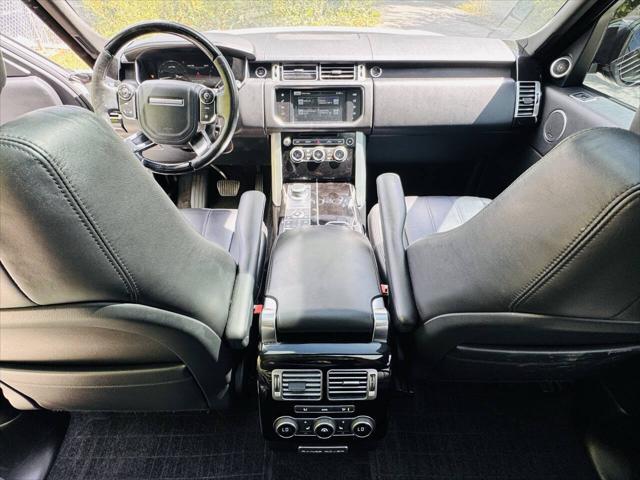 Photo of 2016 Fuji White Land Rover Range Rover