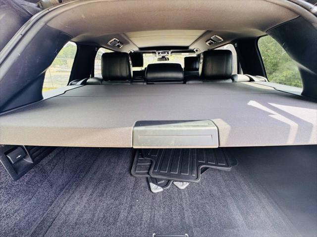 Photo of 2016 Fuji White Land Rover Range Rover