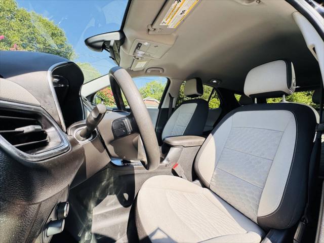 Photo of 2020 Mosaic Black Metallic Chevrolet Equinox
