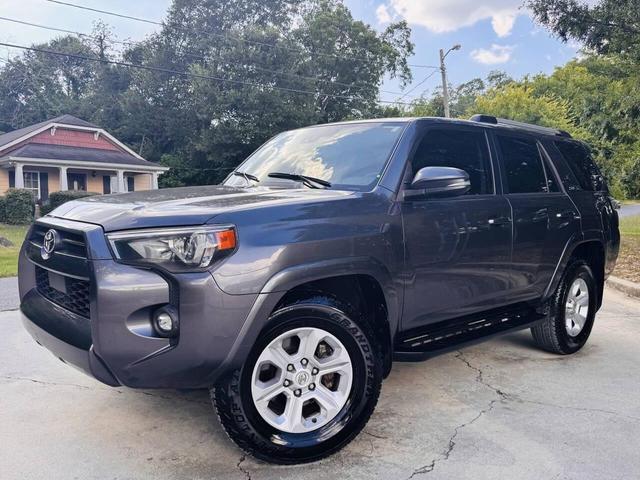 Photo of 2021 Midnight Black Metallic Toyota 4Runner