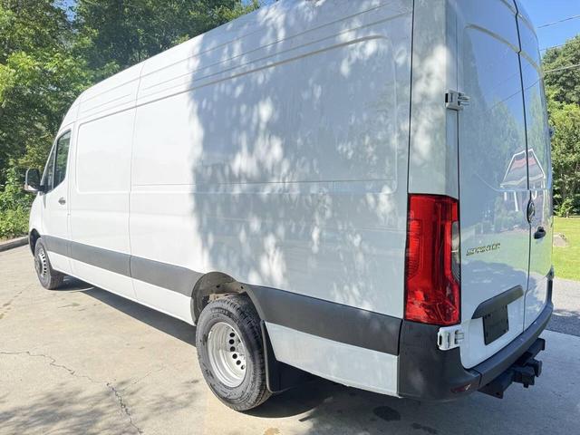 Photo of 2024 Gray White Mercedes-Benz Sprinter 3500