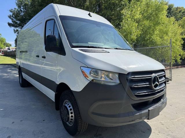 Photo of 2024 Gray White Mercedes-Benz Sprinter 3500