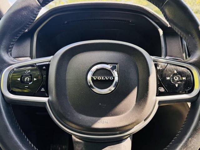 Photo of 2018 Bright Silver Metallic Volvo S90
