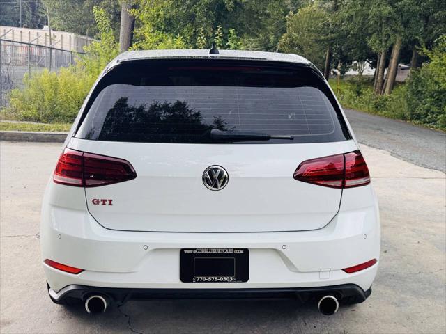 Photo of 2021 Pure White Volkswagen Golf GTI