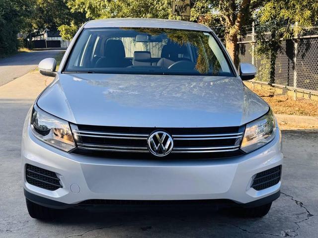 Photo of 2013 Reflex Silver Metallic Volkswagen Tiguan