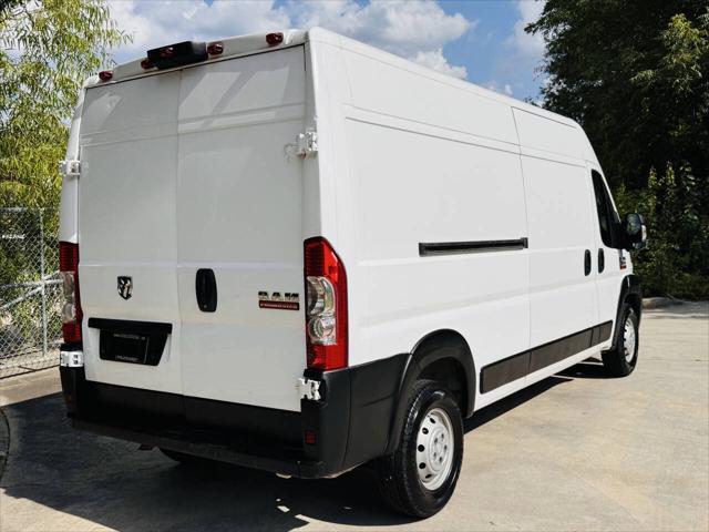 Photo of 2019 Bright White Clearcoat RAM ProMaster 2500