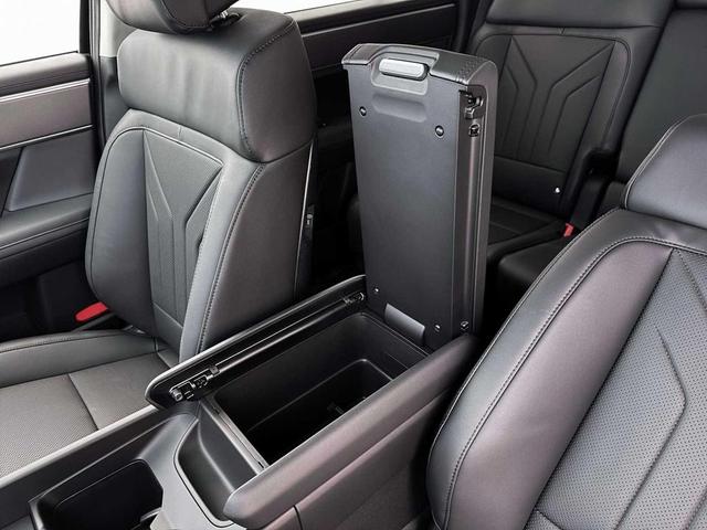 Photo of 2026 Hampton Gray Hyundai SANTA FE