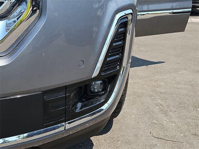 Photo of 2021 Satin Steel Metallic GMC Acadia