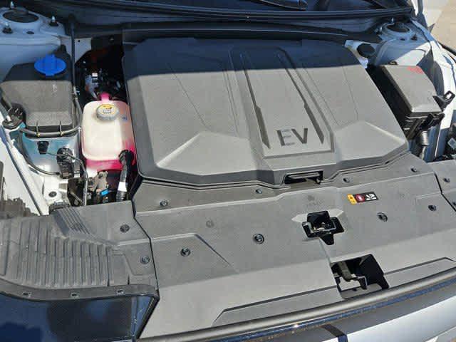 Photo of 2025 Cyber Gray Hyundai IONIQ 5