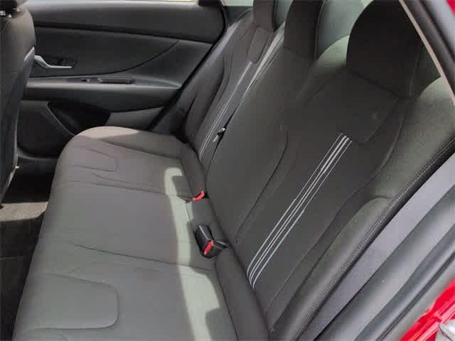 Photo of 2022 Scarlet Red Pearl Hyundai ELANTRA