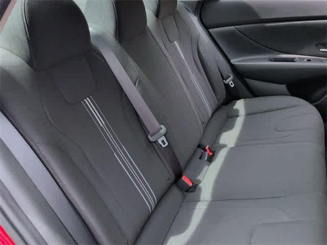 Photo of 2022 Scarlet Red Pearl Hyundai ELANTRA