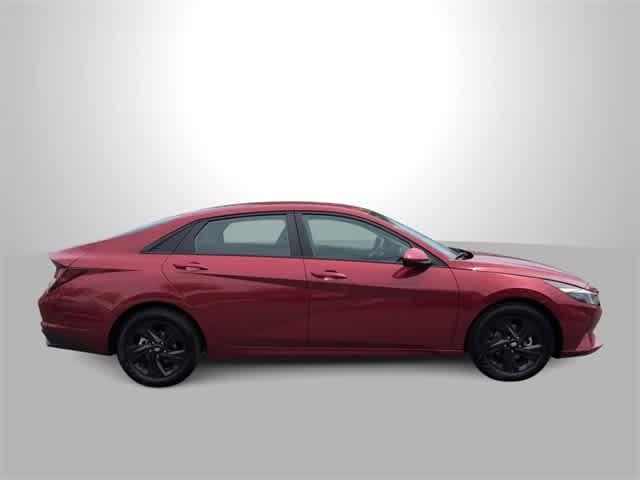 Photo of 2022 Scarlet Red Pearl Hyundai ELANTRA