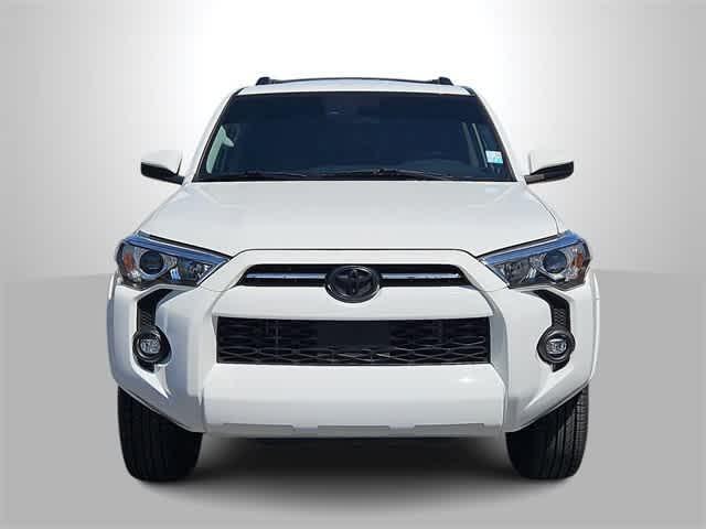 Photo of 2022 White Toyota 4Runner