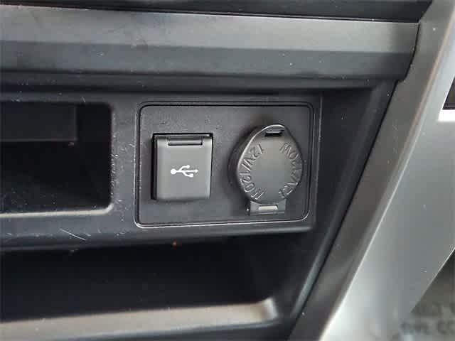 Photo of 2022 White Toyota 4Runner