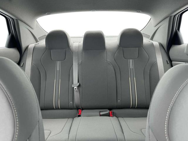 Photo of 2025 Ecotronic Gray Hyundai ELANTRA