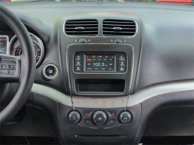 Photo of 2017 Pitch Black Clearcoat Dodge Journey