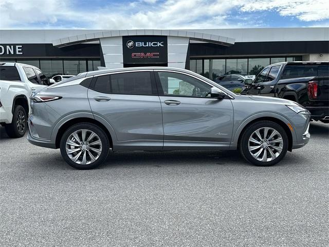 Photo of 2025 Moonstone Gray Metallic Buick Envista