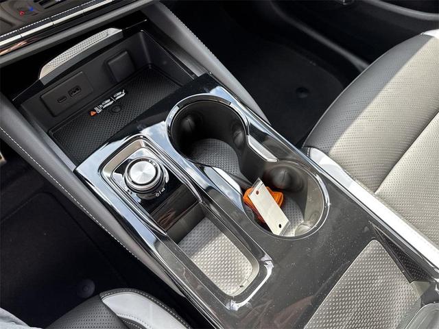 Photo of 2025 Ebony Twilight Metallic Buick Envision
