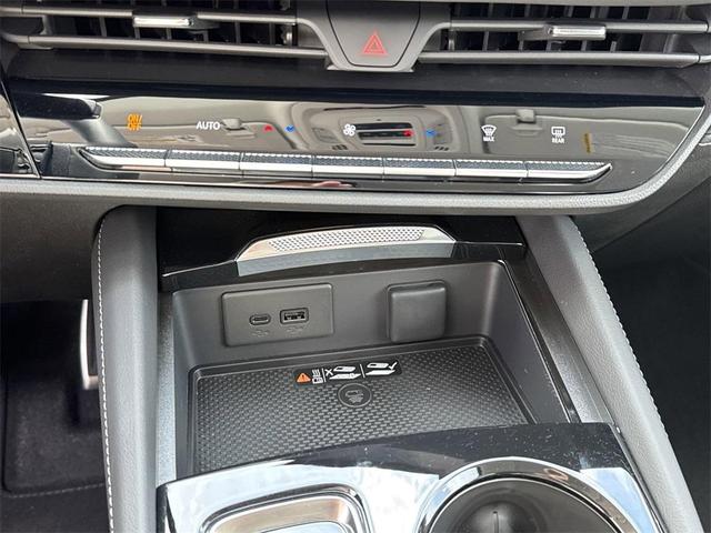Photo of 2025 Ebony Twilight Metallic Buick Envision