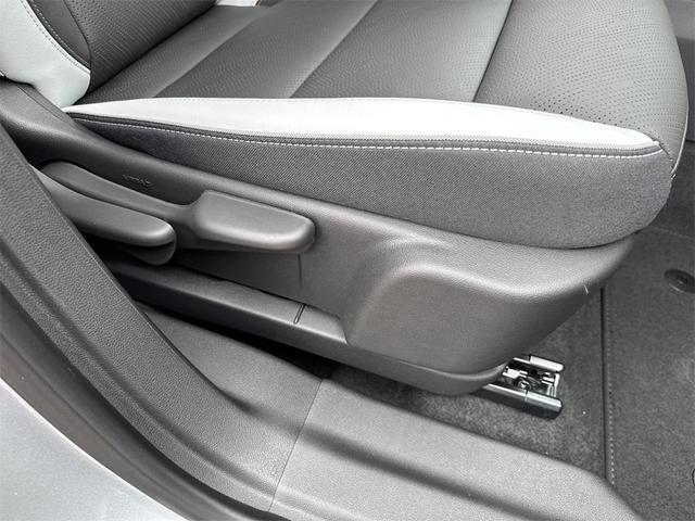 Photo of 2025 Moonstone Gray Metallic Buick Envision