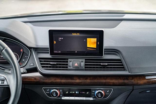 Photo of 2020 Brilliant Black Audi Q5