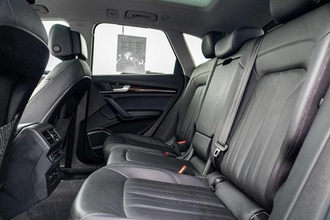 Photo of 2020 Brilliant Black Audi Q5