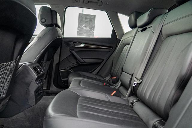 Photo of 2020 Brilliant Black Audi Q5