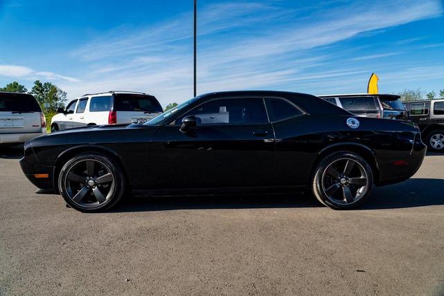 Photo of 2014 Black Clearcoat Dodge Challenger
