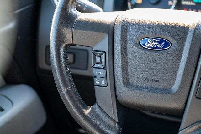 Photo of 2014 Oxford White Ford F-150
