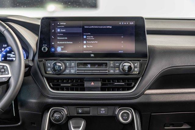 Photo of 2024 Blueprint Toyota Grand Highlander