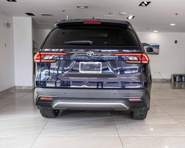 Photo of 2024 Blueprint Toyota Grand Highlander