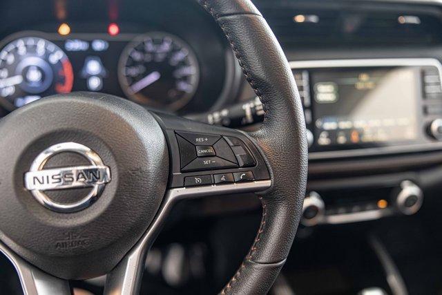 Photo of 2020 Aspen White Nissan Kicks