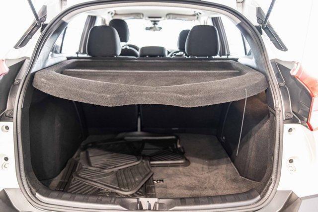 Photo of 2020 Aspen White Nissan Kicks
