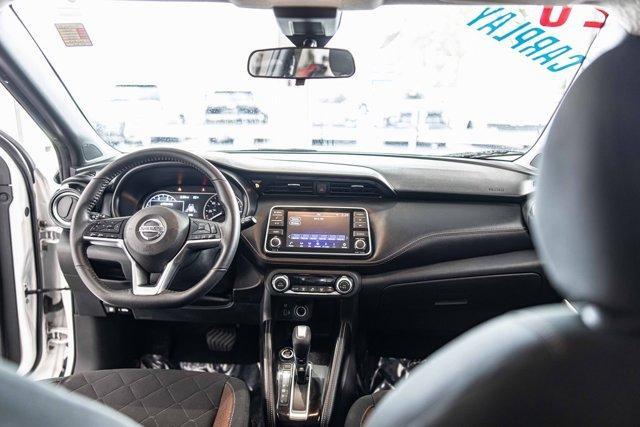 Photo of 2020 Aspen White Nissan Kicks