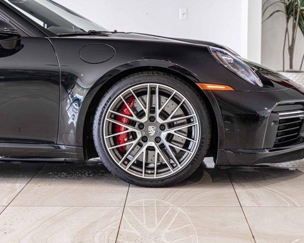 Photo of 2023 Black Porsche 911