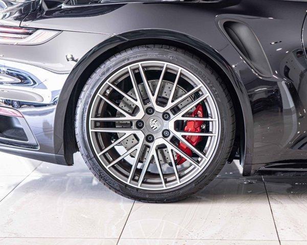 Photo of 2023 Black Porsche 911