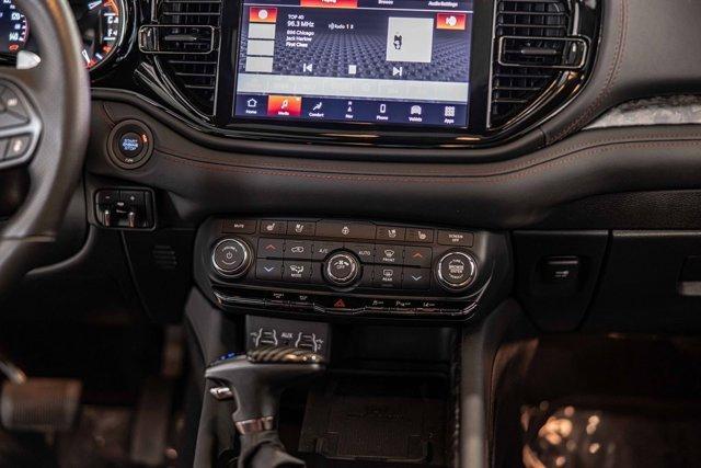 Photo of 2024 Nickel Dodge Durango