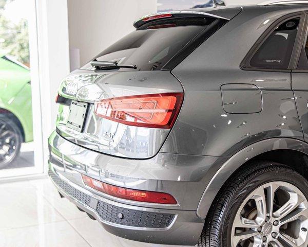 Photo of 2018 Daytona Gray Pearl Effect Audi Q3