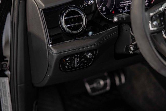Photo of 2022 Beluga Black Bentley Bentayga