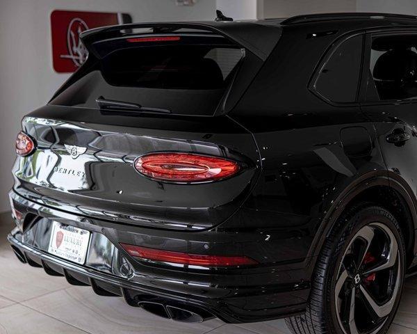 Photo of 2022 Beluga Black Bentley Bentayga