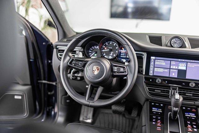 Photo of 2023 Night Blue Metallic Porsche Macan
