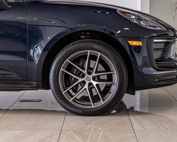 Photo of 2023 Night Blue Metallic Porsche Macan