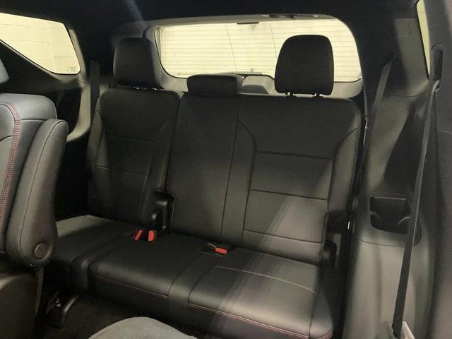Photo of 2026 Mosaic Black Metallic Chevrolet Traverse