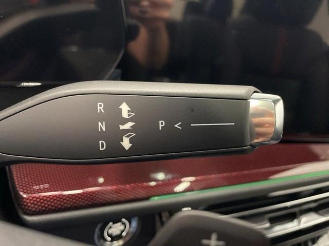 Photo of 2026 Mosaic Black Metallic Chevrolet Traverse