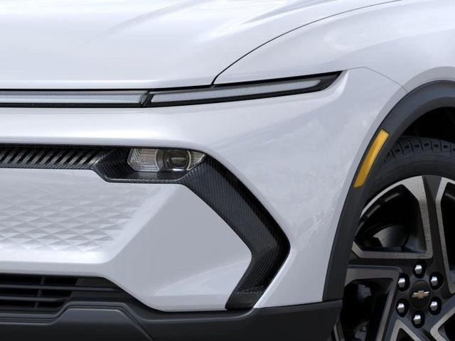 Photo of 2026 Summit White Chevrolet Equinox EV
